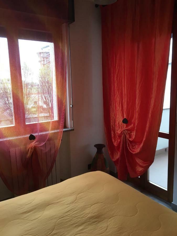 Apartmán Accogliente Bilocale Novara Exteriér fotografie