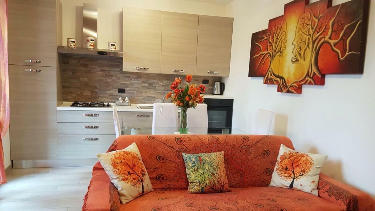 Apartmán Accogliente Bilocale Novara Exteriér fotografie